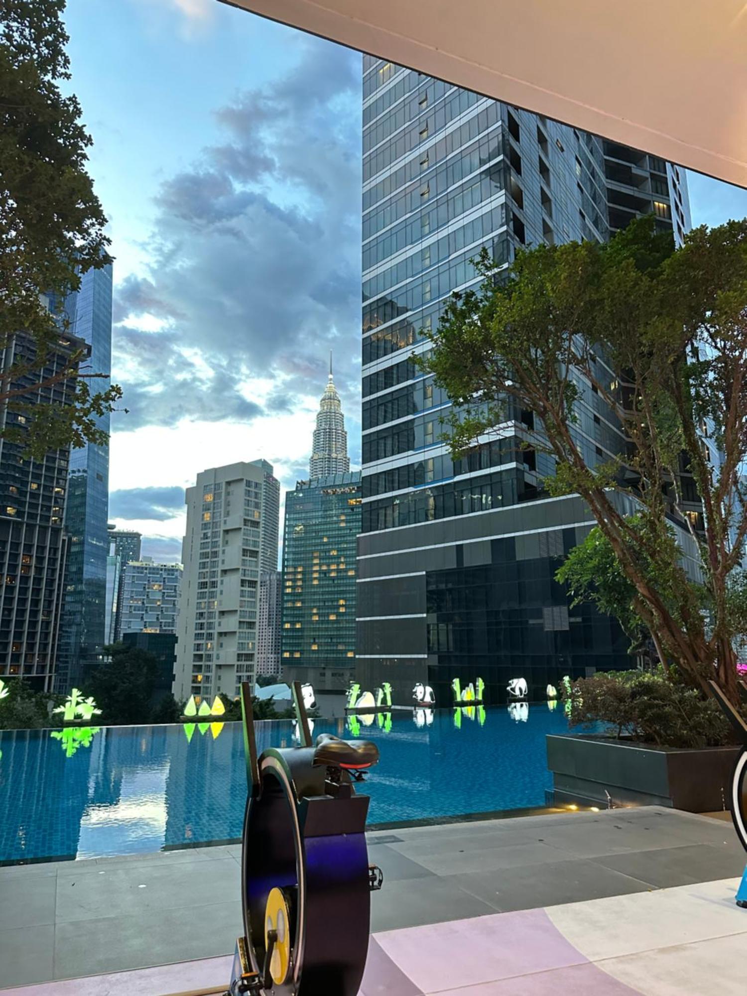 Klcc By Hibernate Kuala Lumpur